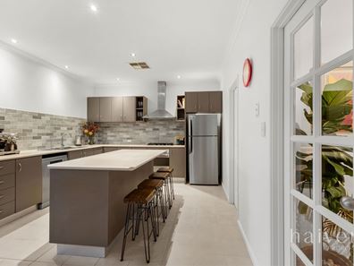 41 Pulo Road, Brentwood WA 6153