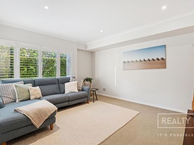 70 Jackson Avenue, Karrinyup WA 6018