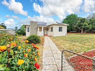 71 Clayton  Road, Narrogin WA 6312