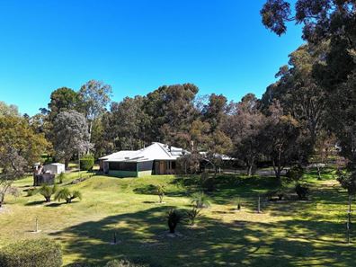 83 Lee Steere Drive, Mariginiup WA 6078