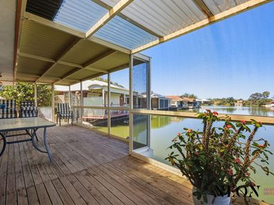 30 Foreshore Cove, South Yunderup WA 6208