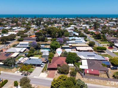 21 Minderoo Crescent, Golden Bay WA 6174