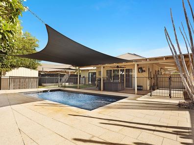10 Schooner Street, Baynton WA 6714