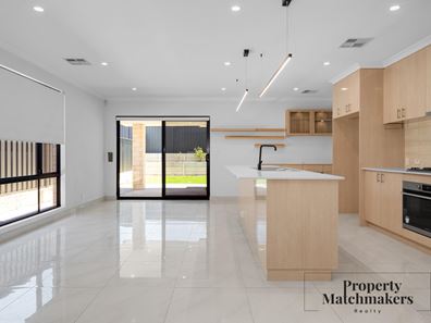 6 Sugargum Rise, Kiara WA 6054