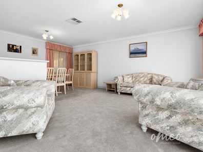 7B Luscombe Way, Coogee WA 6166