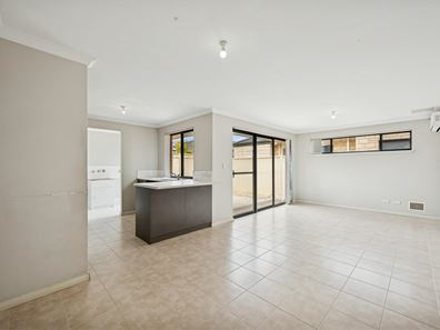 36/11 Hazlett Way, Canning Vale WA 6155