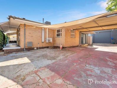 4 Brackley Road, Armadale WA 6112
