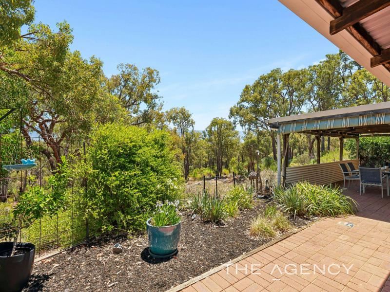 4 Brook Close, Morangup WA 6083