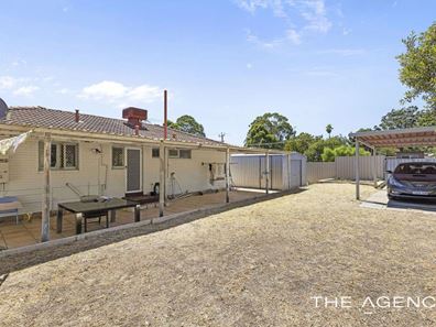 27 Pelham Way, Girrawheen WA 6064