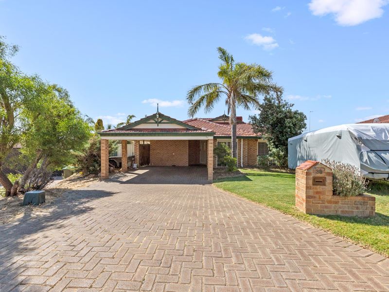39 Hyland Crescent, Clarkson