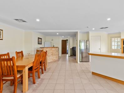 39 Hyland Crescent, Clarkson WA 6030