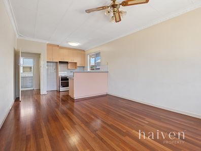1B Clontarf Road, Beaconsfield WA 6162