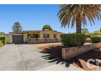 35 Disney Road, Parmelia WA 6167