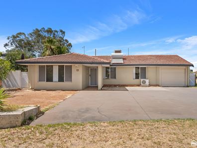9 Fancote Street, Kelmscott WA 6111