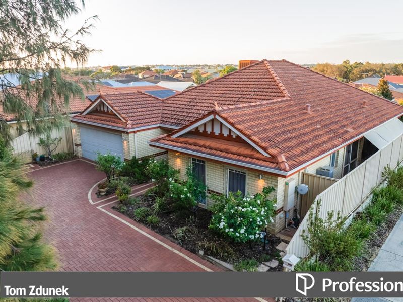 25 Brockwell Parkway, Landsdale WA 6065