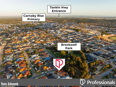 25 Brockwell Parkway, Landsdale WA 6065