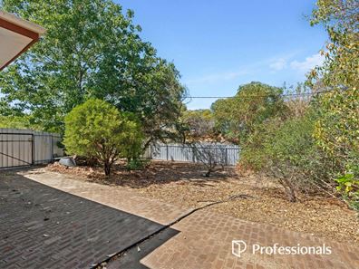 10 Glen Road, Lesmurdie WA 6076
