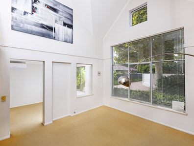 94A Armadale Road, Rivervale WA 6103