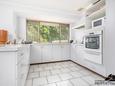 6 Kononen Place, Beresford WA 6530