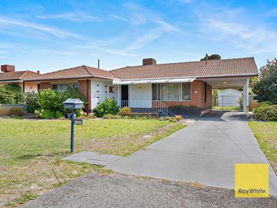 23 Pembury Road, Thornlie WA 6108