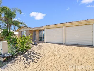 196 Mclarty Road, Halls Head WA 6210