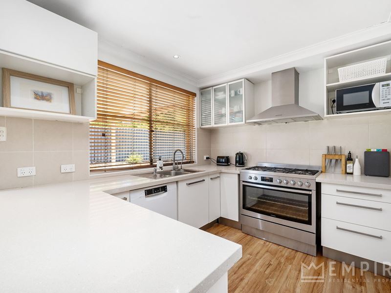 12 Sowden Drive, Samson