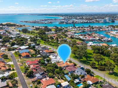 18 Dalrymple Terrace, Halls Head WA 6210