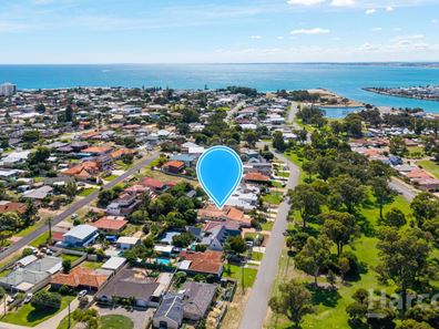 18 Dalrymple Terrace, Halls Head WA 6210
