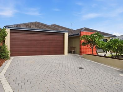 72 Kalyang Loop, Byford WA 6122
