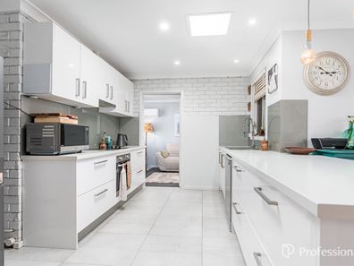 13 O'Collins Street, Geraldton WA 6530