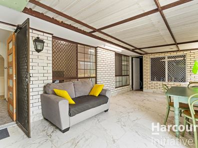 18 Hollingsworth Avenue, Koondoola WA 6064