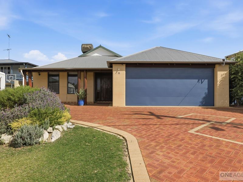 11 Bouvard Place, Preston Beach WA 6215