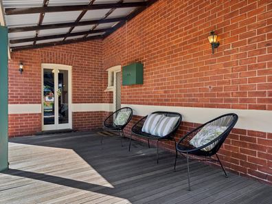 12 Lansdowne Road, Kensington WA 6151