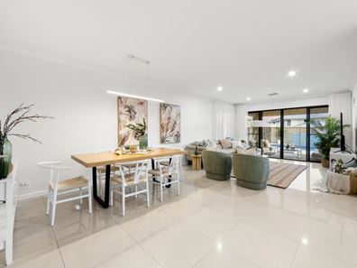 3 Blackpool Promenade, Iluka WA 6028