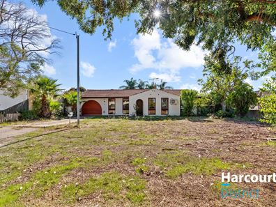 29 Longhurst Way, Queens Park WA 6107