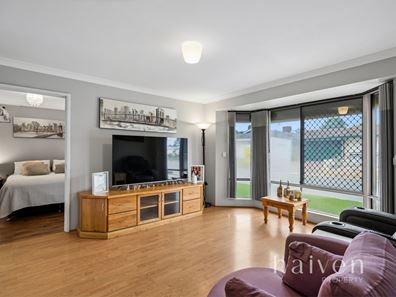 4 Settlers Way, Gosnells WA 6110