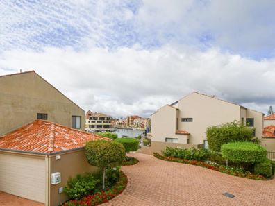 15/69 Westview Parade, Wannanup WA 6210