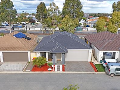 10/26 Charnley Bend, Success WA 6164