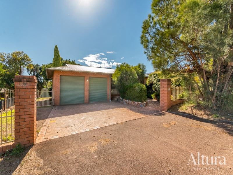 100 Grove Road, Lesmurdie WA 6076