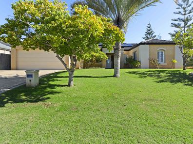 2 Fairford Way, Quinns Rocks WA 6030
