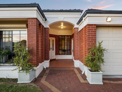 24 Fenchurch Street, Alexander Heights WA 6064
