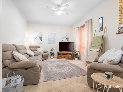 15 McDermott Avenue, Wandina WA 6530