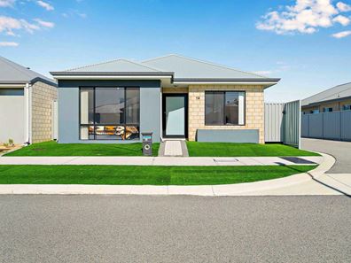 14 Latina Street, Piara Waters WA 6112