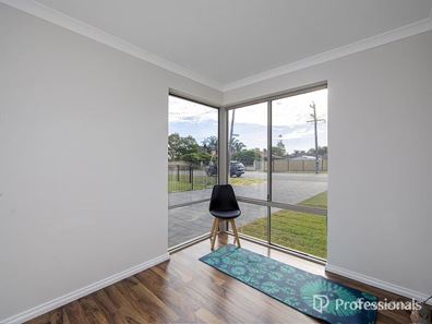 62A Lincoln Road, Forrestfield WA 6058