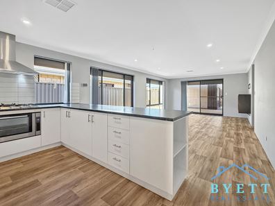 11 Harding Outlook, South Yunderup WA 6208
