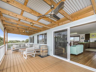 28 Desert  Road, Lancelin WA 6044