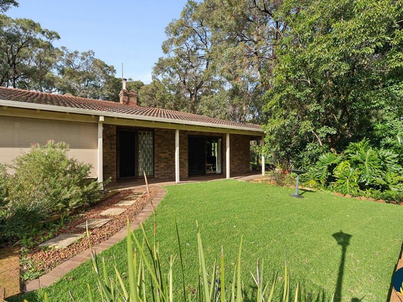 7 Reed Rise, Roleystone WA 6111