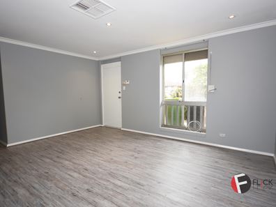 14 Spring Road, Thornlie WA 6108
