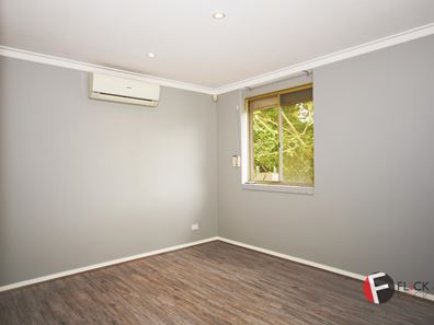 14 Spring Road, Thornlie WA 6108