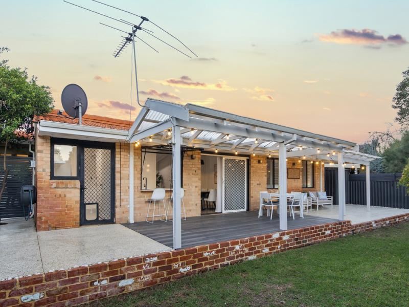 4/23 Thurlow Avenue, Yokine WA 6060